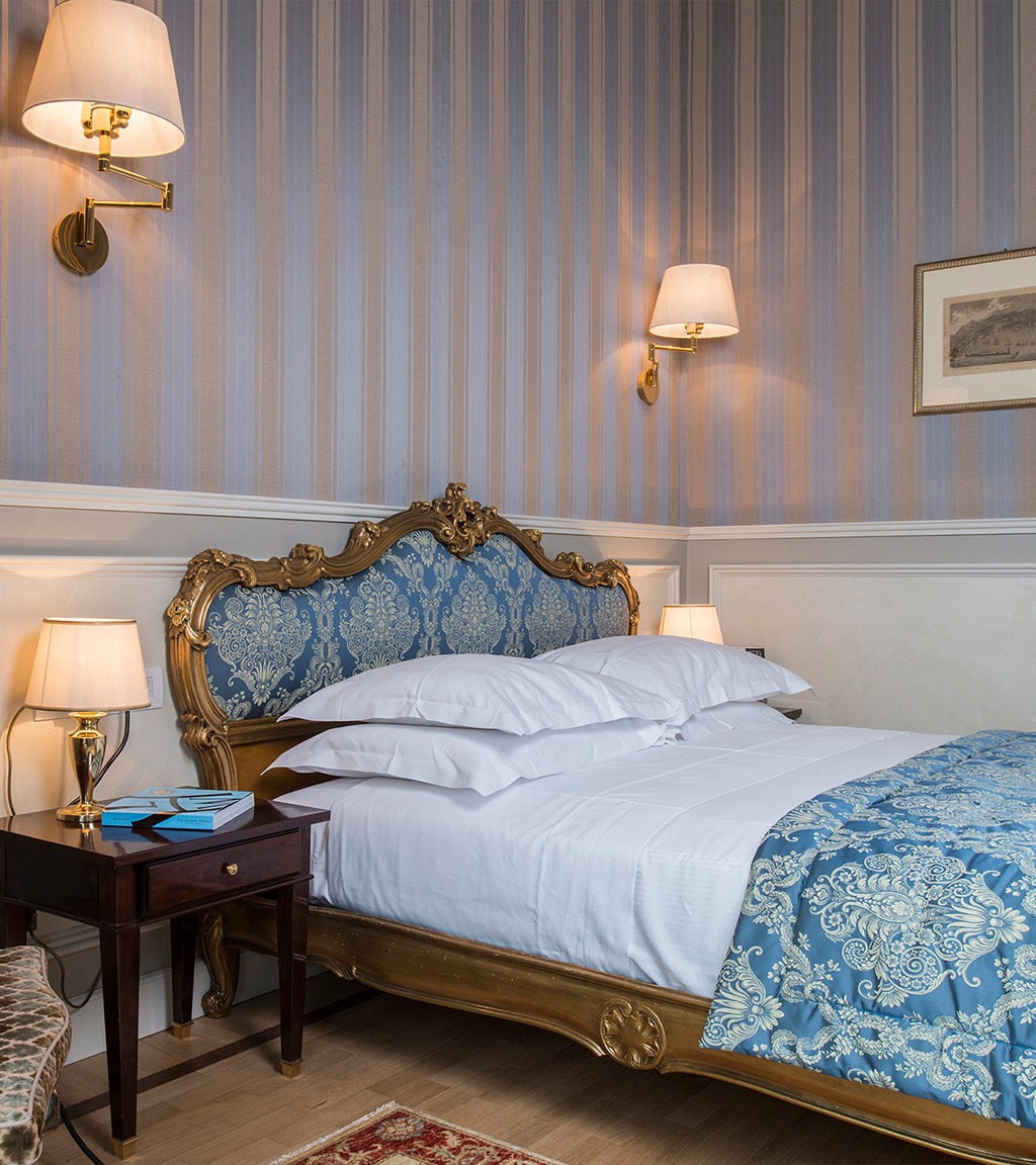 tappezzeria su misura - tappezziere - Atelier Pozzebon - Palazzolo S/O (Brescia) tappezzeria su misura - tappezziere - Atelier Pozzebon - Palazzolo S/O (Brescia)